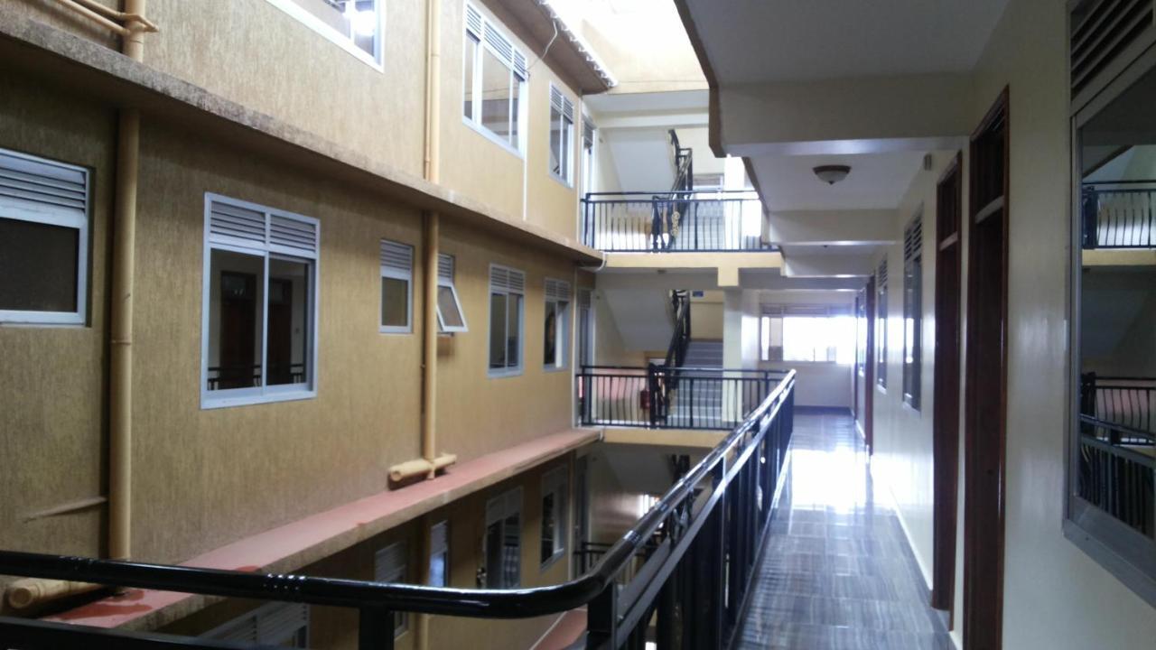 Hotel Good News Lira Exterior foto